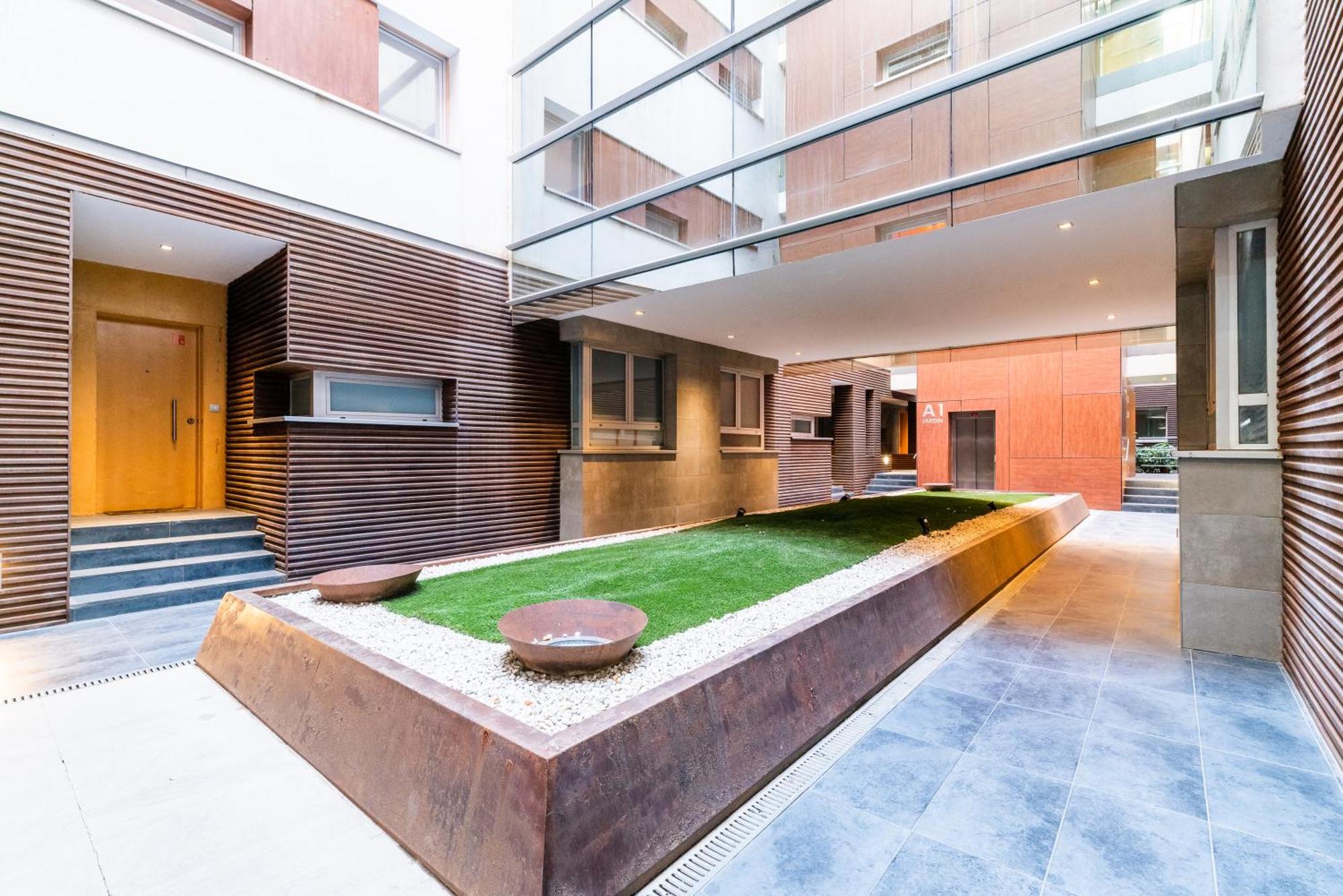 Tuguest Avenida De La Investigacion - Free Parking Apartment Granada Exterior photo