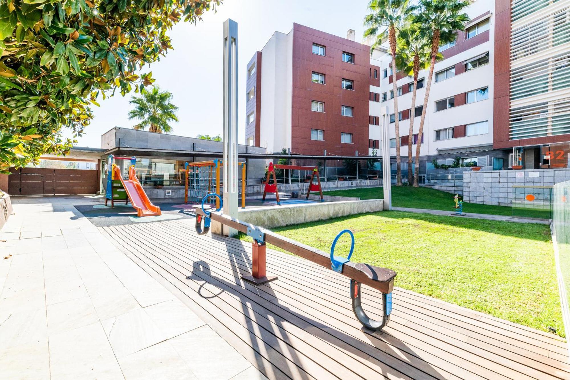 Tuguest Avenida De La Investigacion - Free Parking Apartment Granada Exterior photo